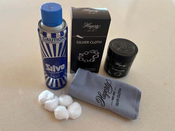 cleaning materials for liquid silver jewellery