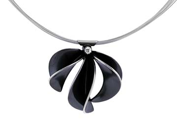 nicola bannerman Large black Leafbud necklace